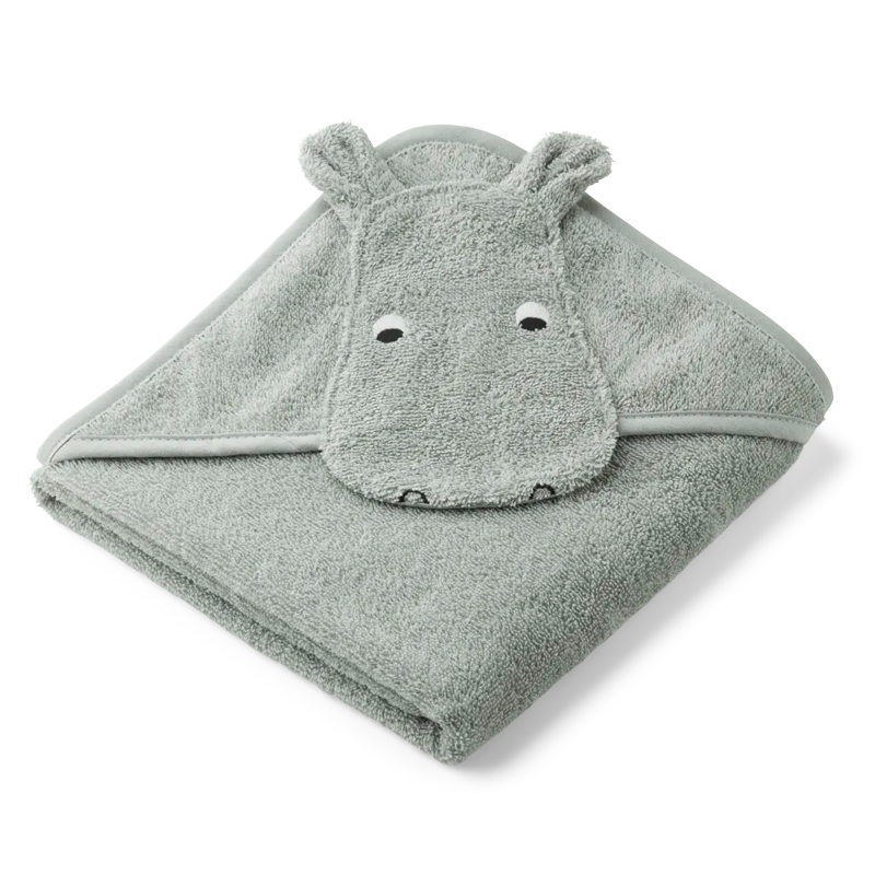 01_LW14757-6965_Liewood-lille-babyhaandklaede-hippo---dove-blue.png
