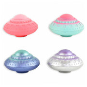 01_Ufo med alien der vokser-2.jpg