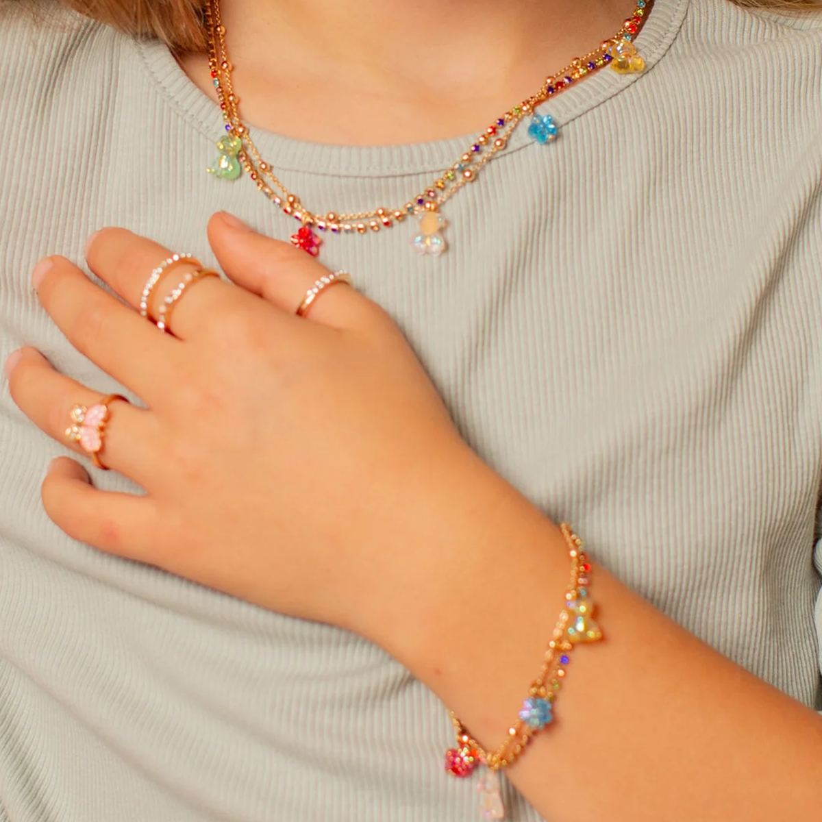 02_Great Pretenders halskæde, Chic Gummy Glam.png