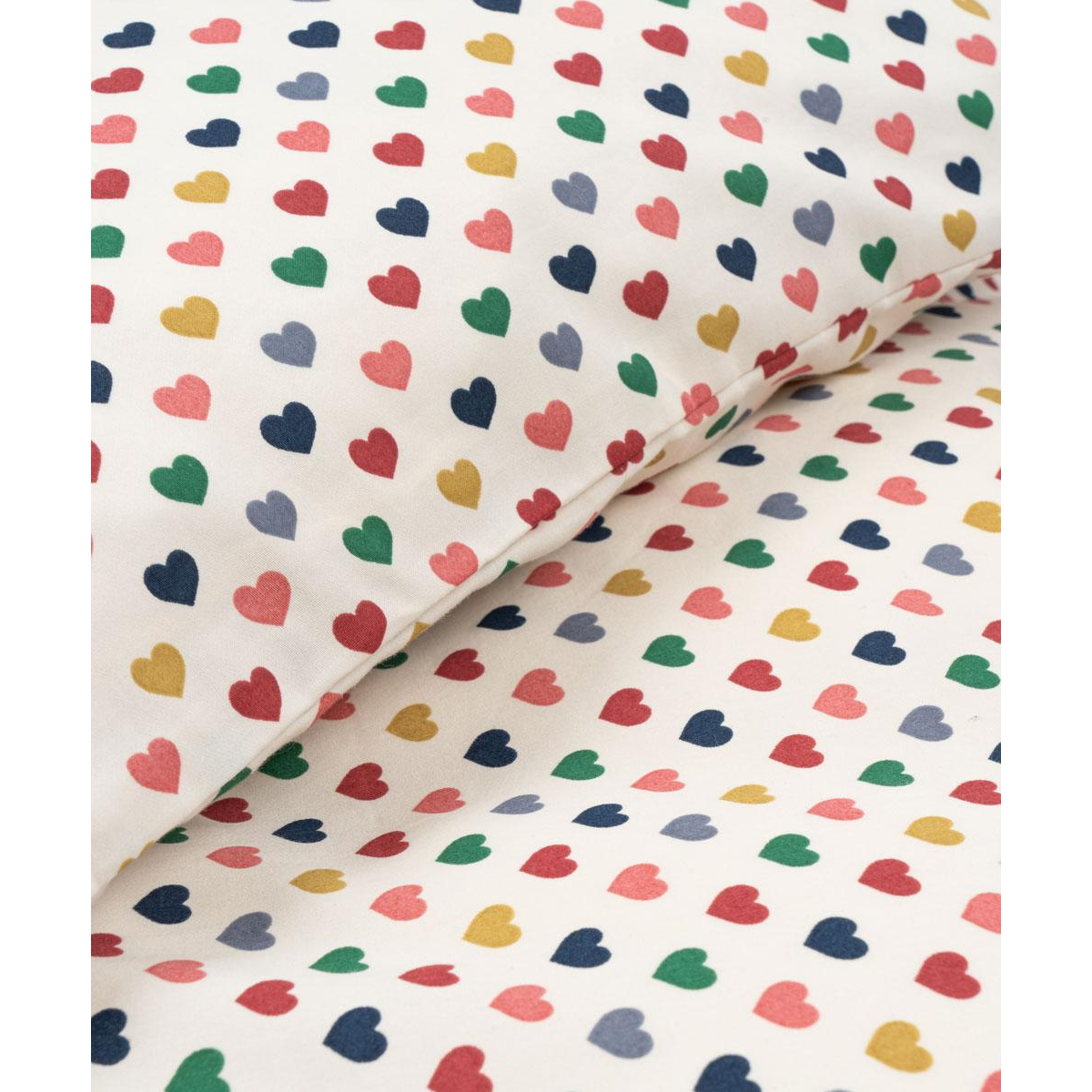 02_Konges Sløjd sengetøj, coeur coloré-2.png