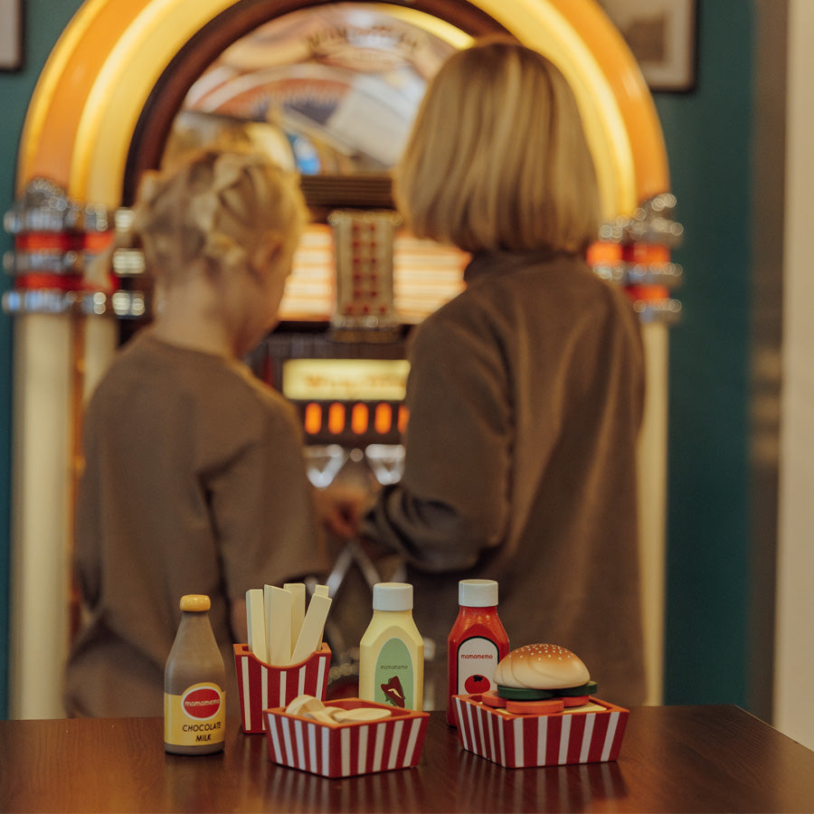 02_MAMAMEMO ® burger menu 1.jpg