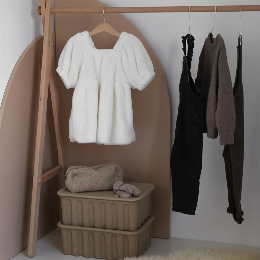 03_CurveLab justerbar tøjstativ 1.jpg