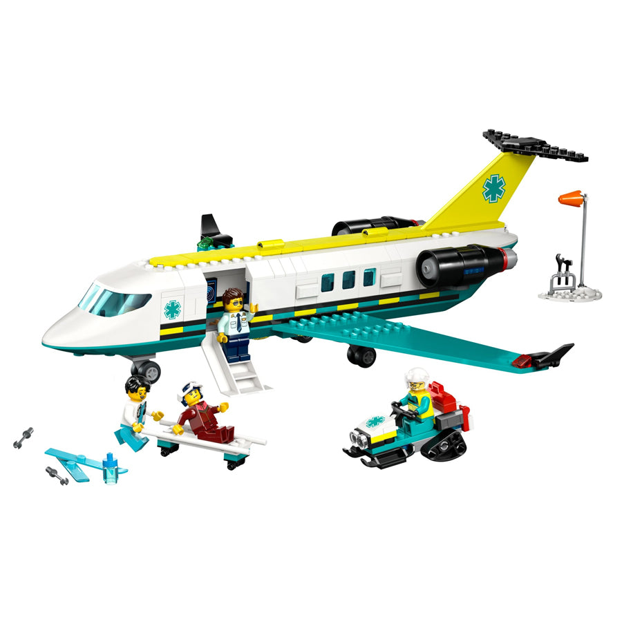 03_LEGO® City, Ambulancefly 2.jpg
