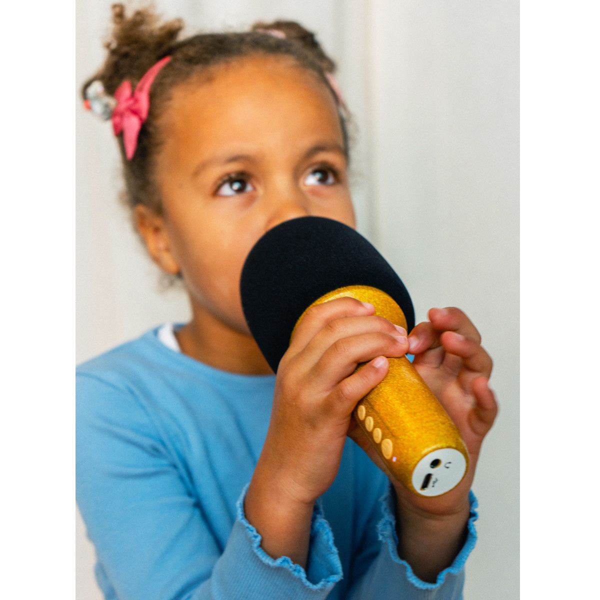 03_Lalarma Glitter Grove Mikrofon, Guld-3.jpg